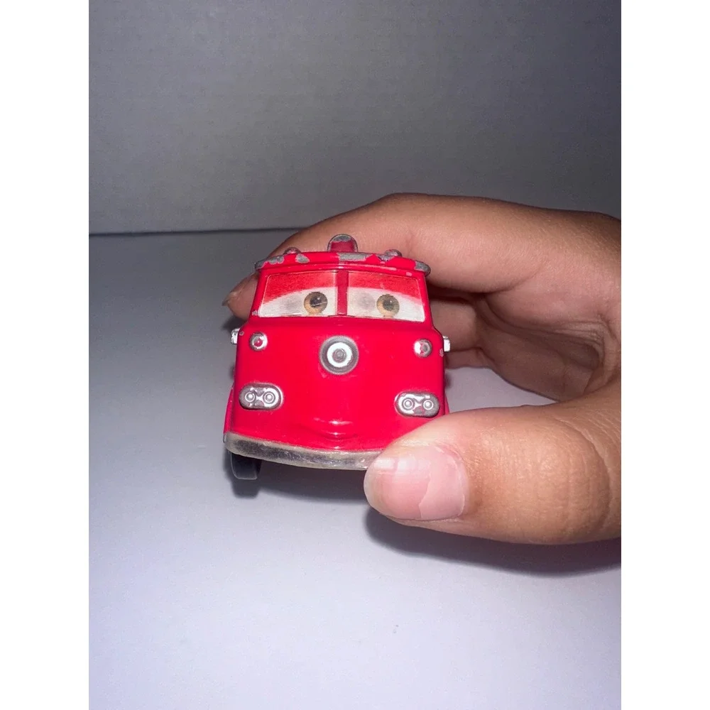 Disney Pixar Cars Red the Fire Truck Radiator Springs Diecast Toy Vehicle